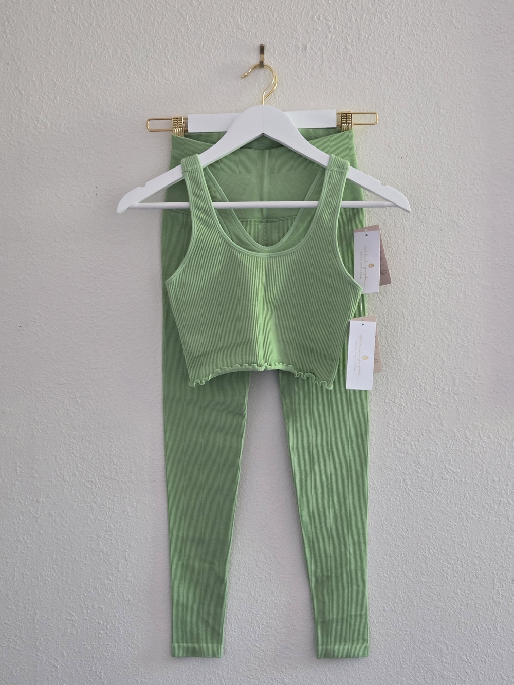Spiritual Gangster 2-Piece Set | top M/L | bottoms XS/S | MJO